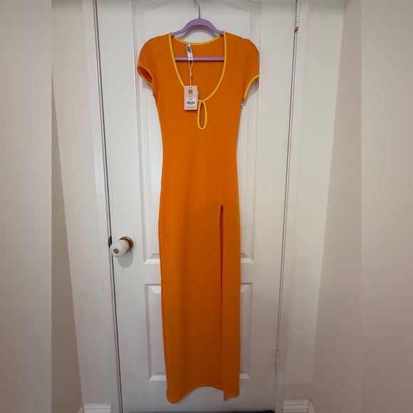 Tiger Mist Viv Maxi Dress Orange Bodycon Cutout Slit Maxi Dress Size Small NWT - Picture 2 of 8
